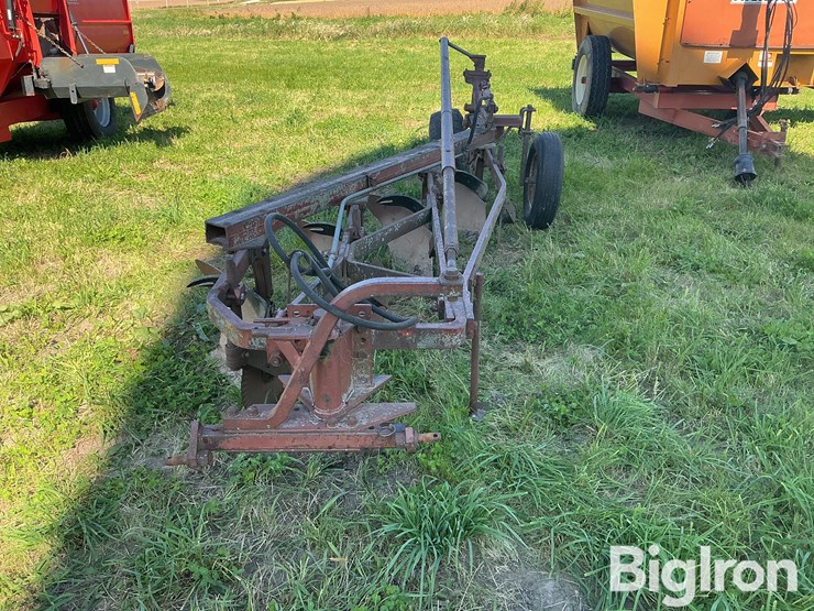 1970-international-540-image-2