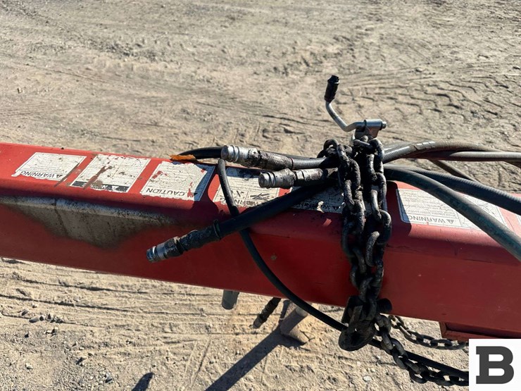 morris-pro-ag-hd4sr-bale-stacker-image-9