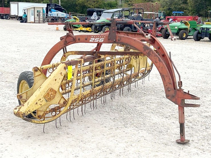 new-holland-256-image-7