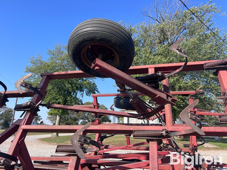 case-ih-4800-image-14