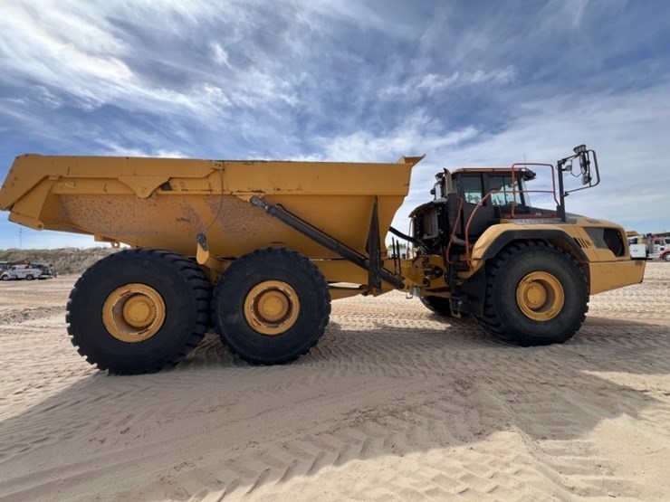 2020-volvo-a60h-image-6