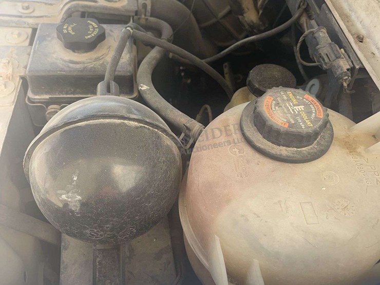 1998-ford-e150-image-22