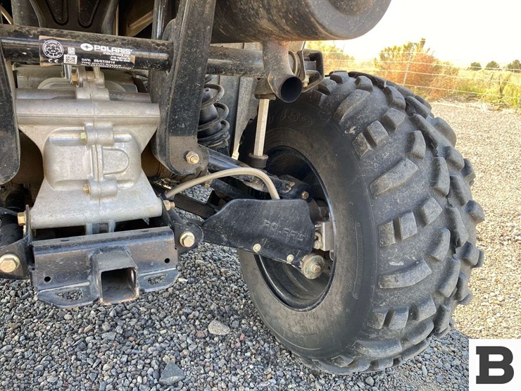 2014-polaris-sportsman-570-efi-image-22