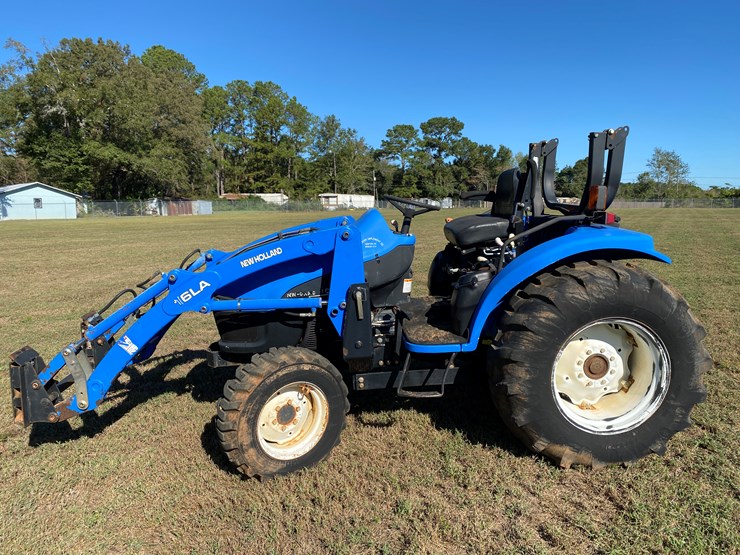 new-holland-tc35d-image-2