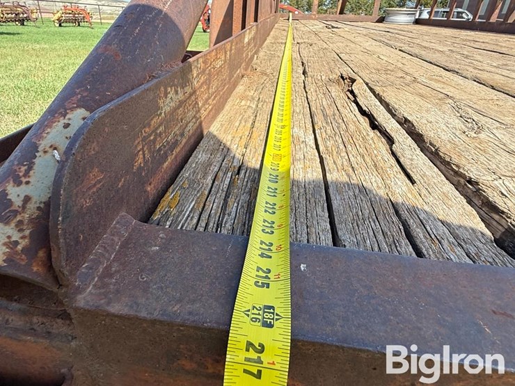 1975-custom-built-image-19