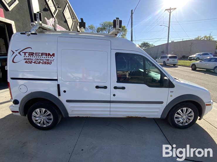 2010-ford-transit-connect-image-4