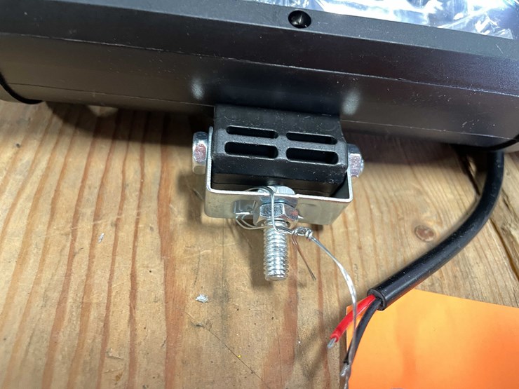 #8509-•-(2)-new-6"-led-light-bar-(cw)-image-3