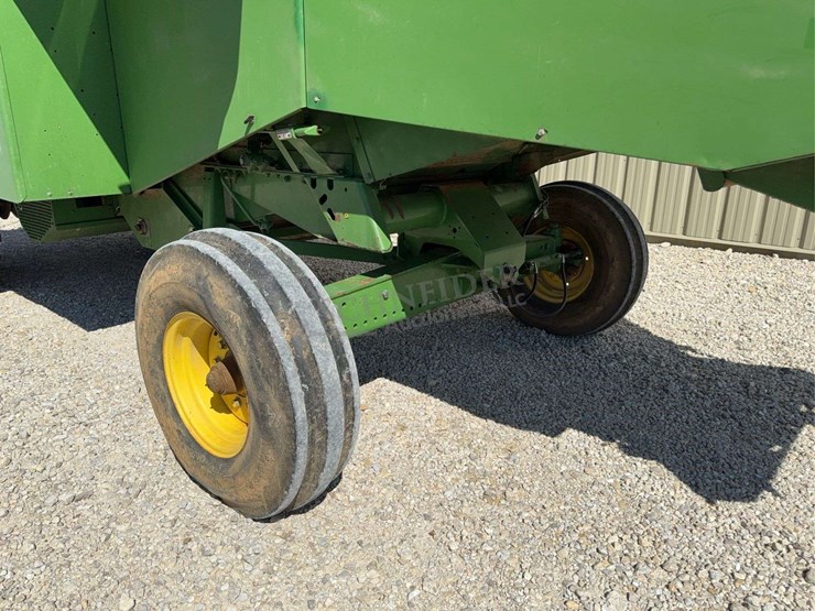john-deere-4425-image-75