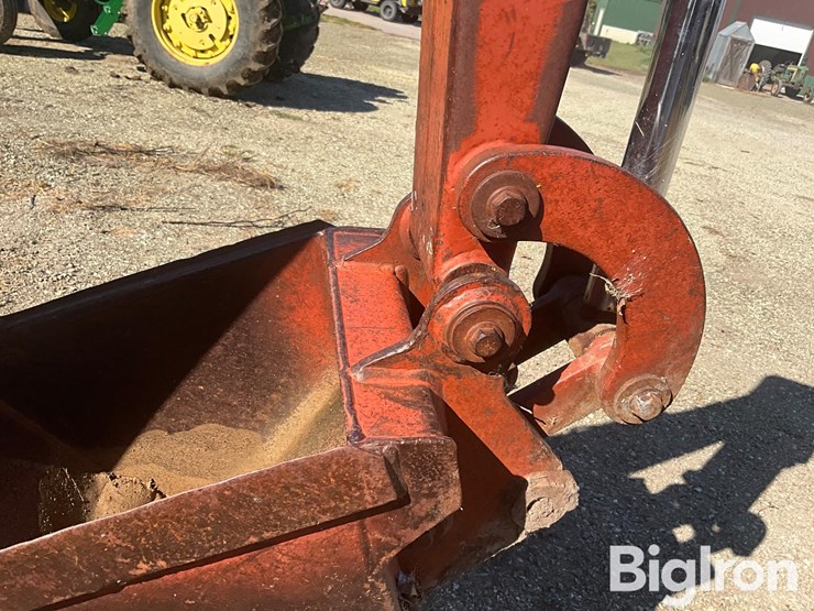ditch-witch-5110-image-10