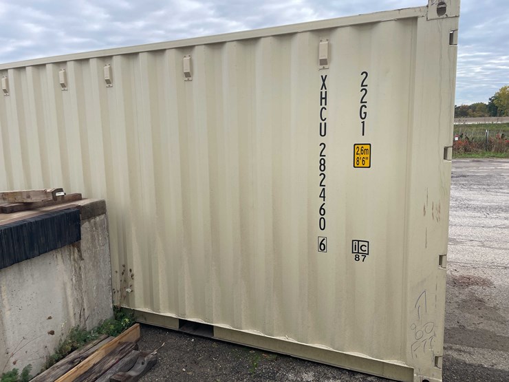 #1385-•-20'-shipping-container-(of)-image-9
