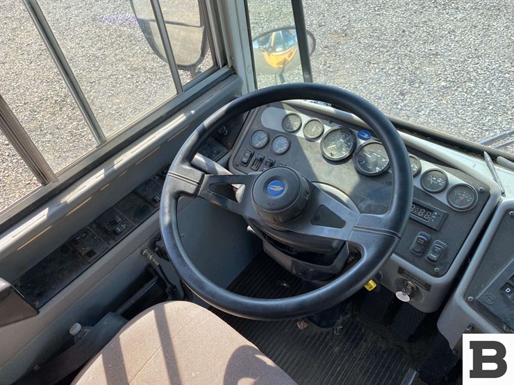 2003-bluebird-all-american-image-33