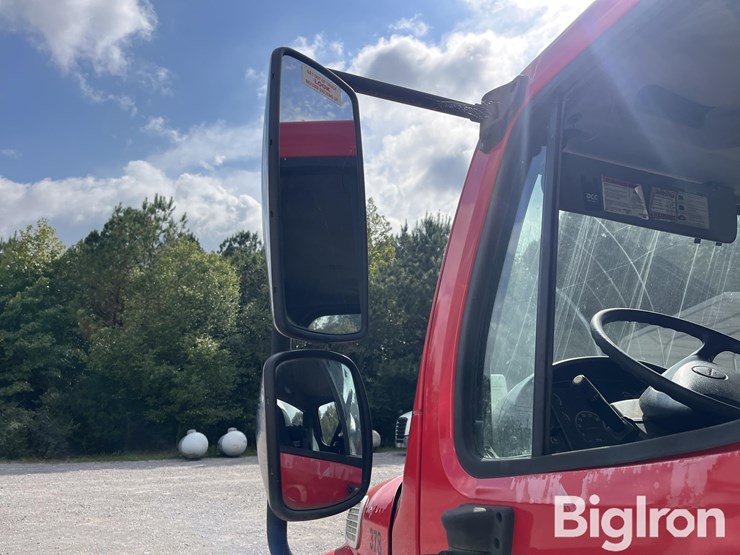 2014-freightliner-m2-106-s/a-propane-delivery-truck-image-14