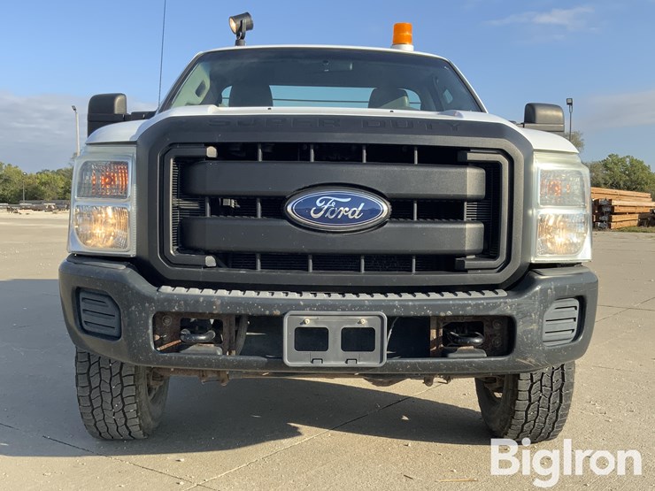 2012-ford-f250-xl-image-9