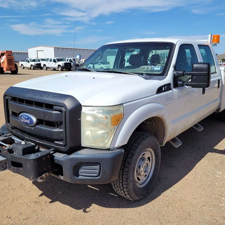2011 FORD F350
