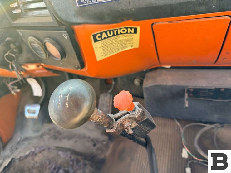 1988-gmc-7000-image-52