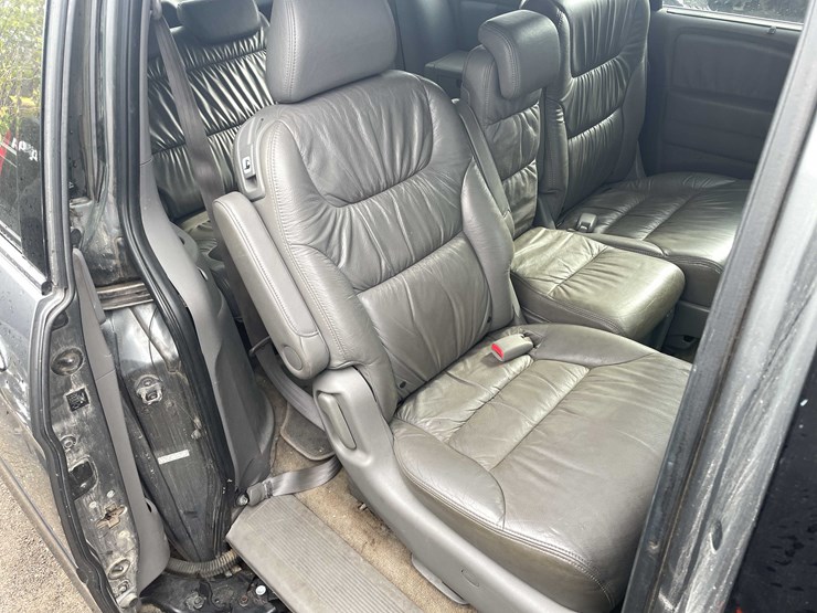 2009-honda-odyssey-image-118