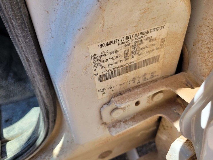 2011-ford-f350-image-20