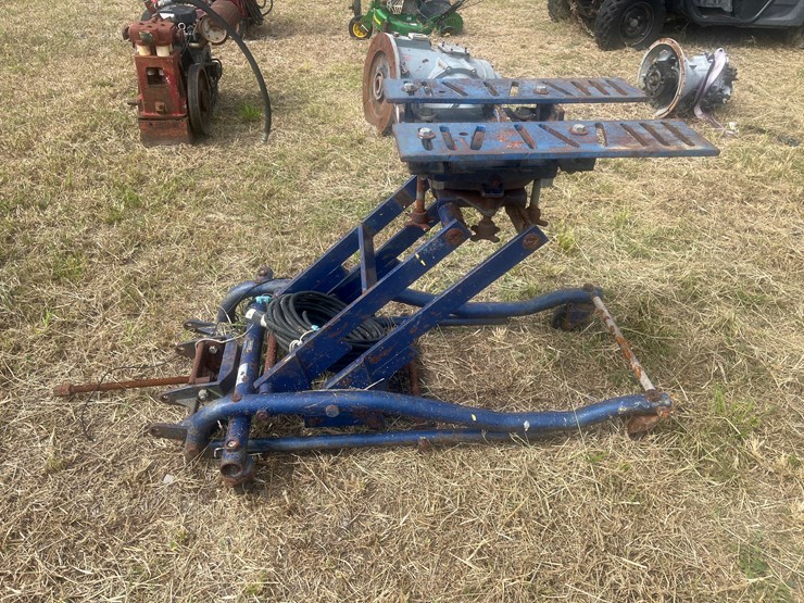 #203-•-eletric-lift-image-1