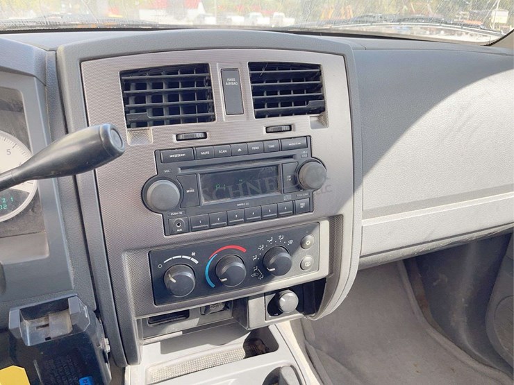 2006-dodge-dakota-image-52