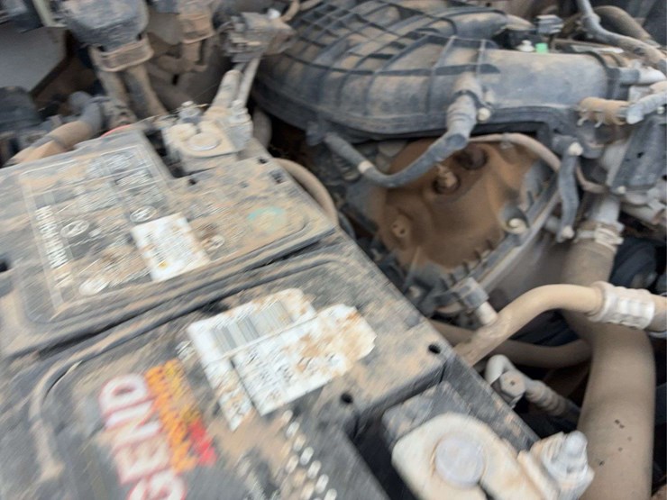 2016-ford-f150-xl-image-15