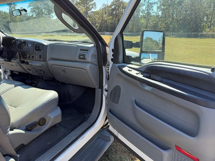 2007-ford-f250-image-15