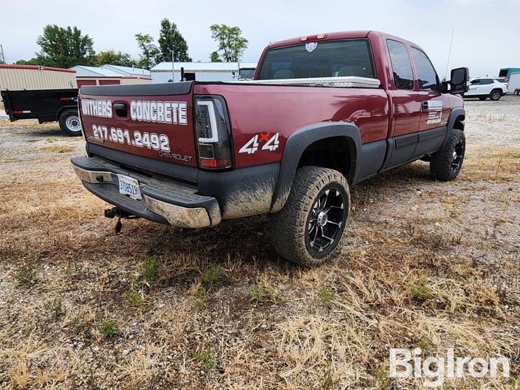 2005-chevrolet-silverado-2500-image-5