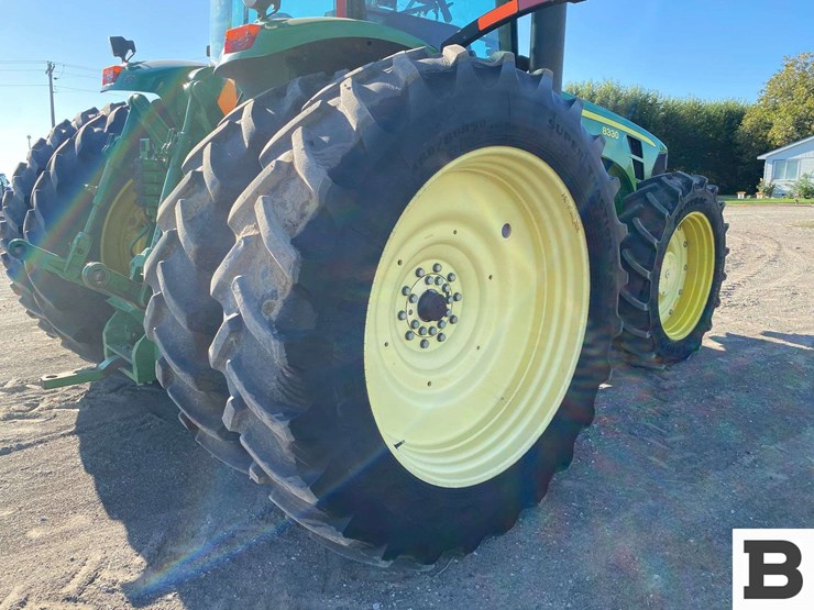 2008-john-deere-8330-image-48