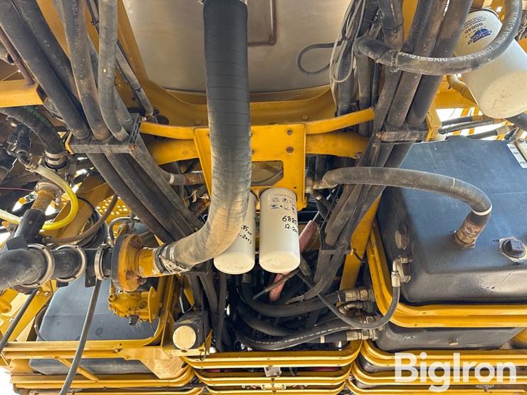 2001-ag-chem-rogator-1274-image-19