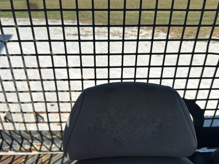 2015-deere-450j-lt-image-17