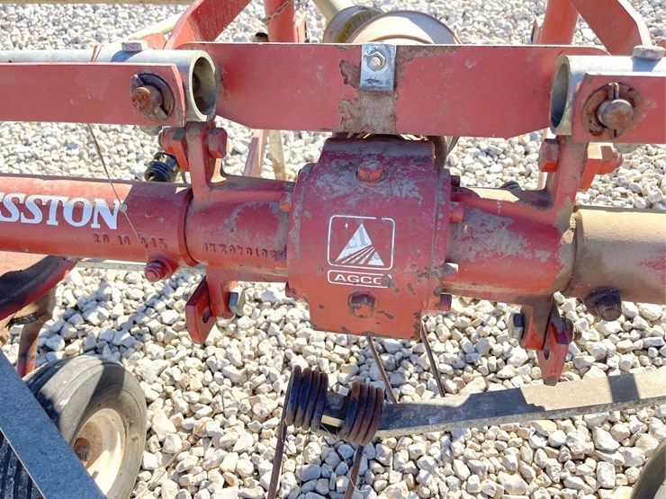 hesston-3717-image-20