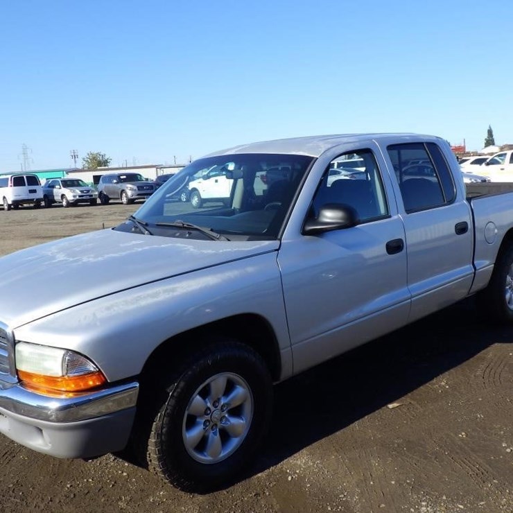 2003 DODGE DAKOTA