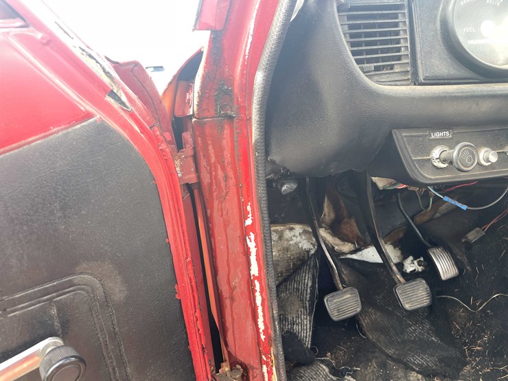 #1374-•-1976-chevrolet-luv-4x4-(has-wi-title)-(of)-image-76