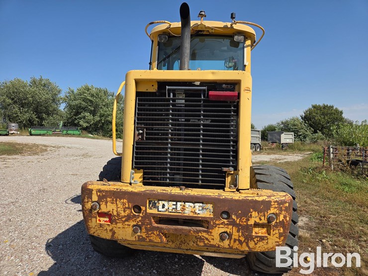 1997-deere-tc44h-image-6