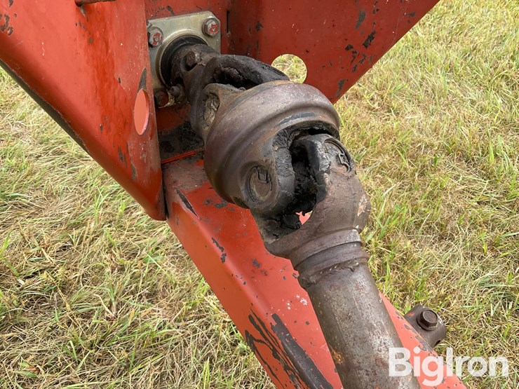 hesston-1340-image-14