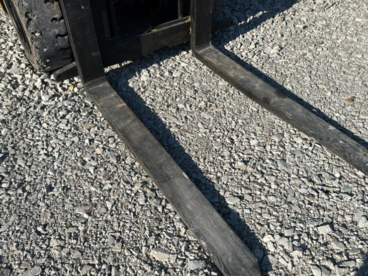 #1354-•-yale-forklift-image-31