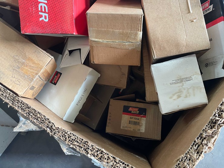 #8613-•-automotive-parts-(e)-image-18