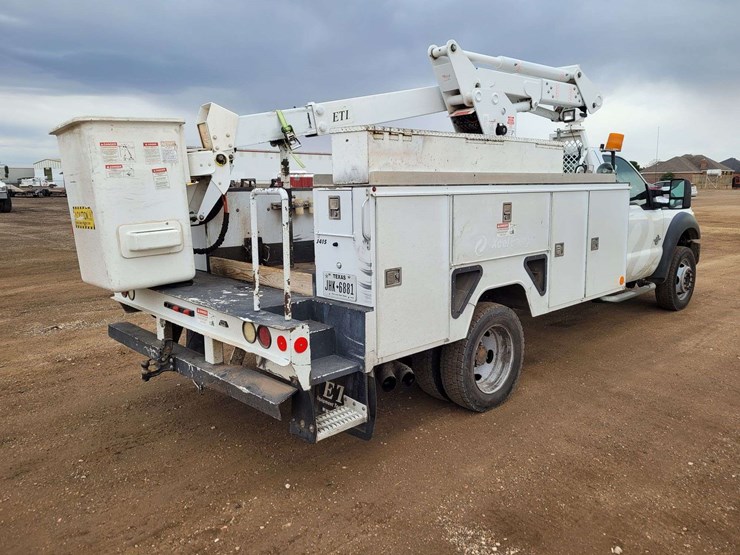 2012-ford-f550-image-5