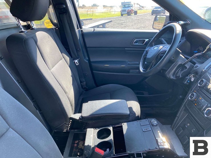 2018-ford-explorer-image-20