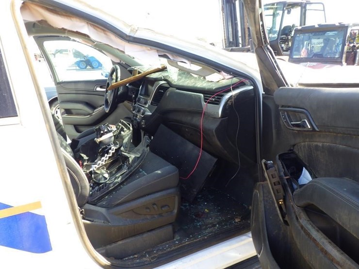 2018-chevrolet-tahoe-image-6