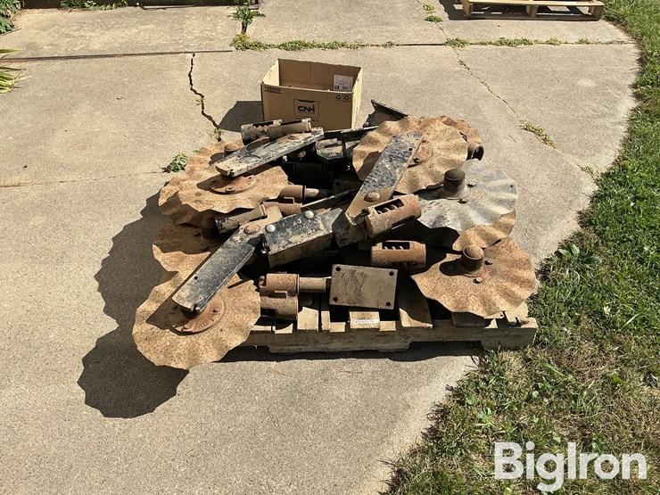 blu-jet-wavy-disc-&-brackets-image-8