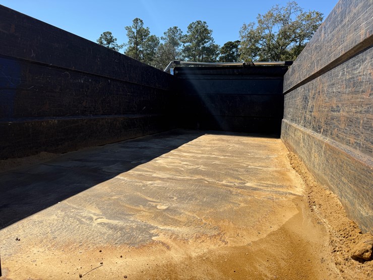 2013-international-durastar-4300-image-15