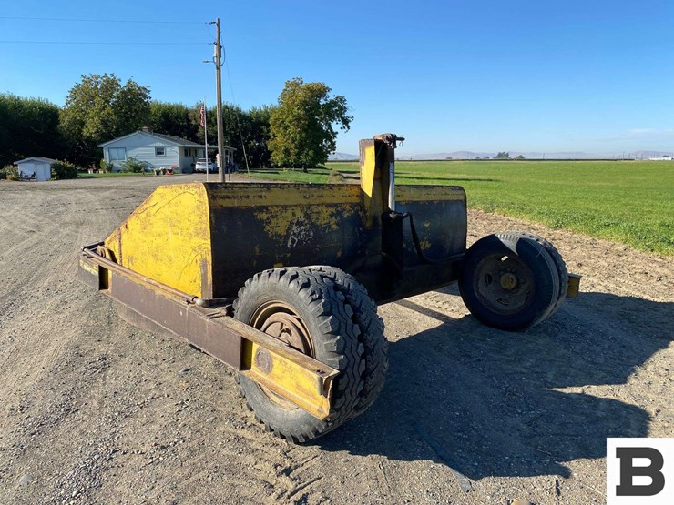 custom-10'-box-scraper-image-3