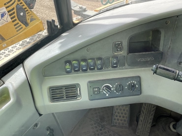 2020-volvo-a45g-image-31