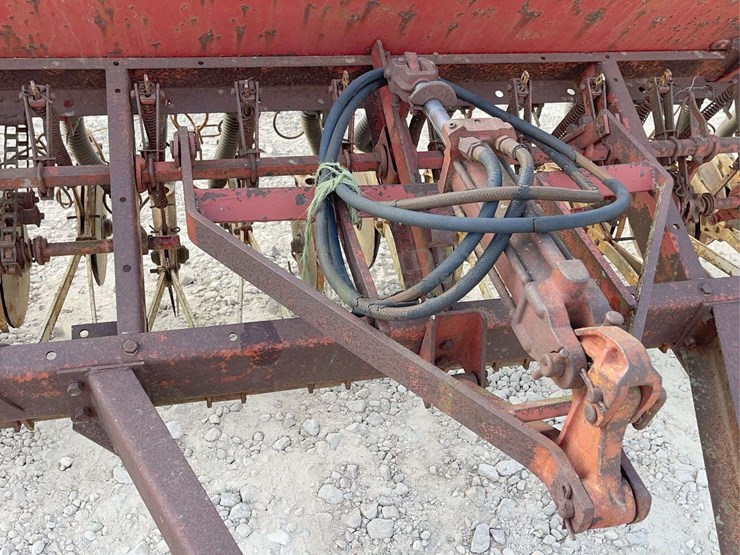 international-10-image-12