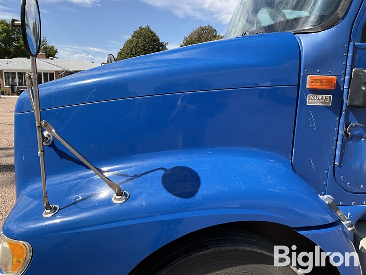 2004-international-9200i-image-10