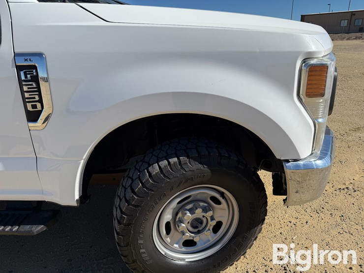 2020-ford-f250-xl-image-14