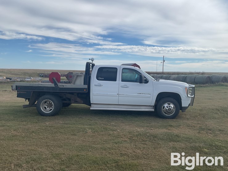 2012-gmc-sierra-3500-image-4