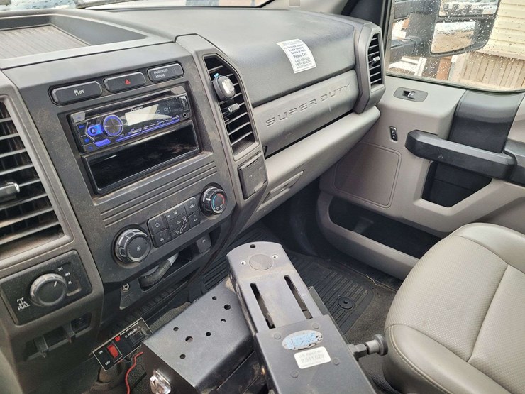 2019-ford-f350-image-11