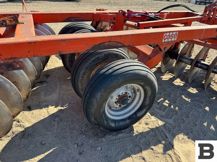 case-g109-146-offset-disc-image-31