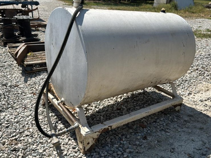 #4706-•-fuel-tank-image-4